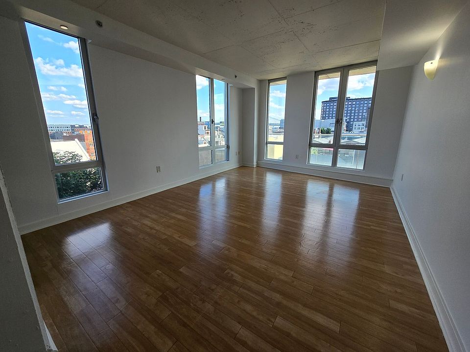 1st image of 212 Brown St APT 5A