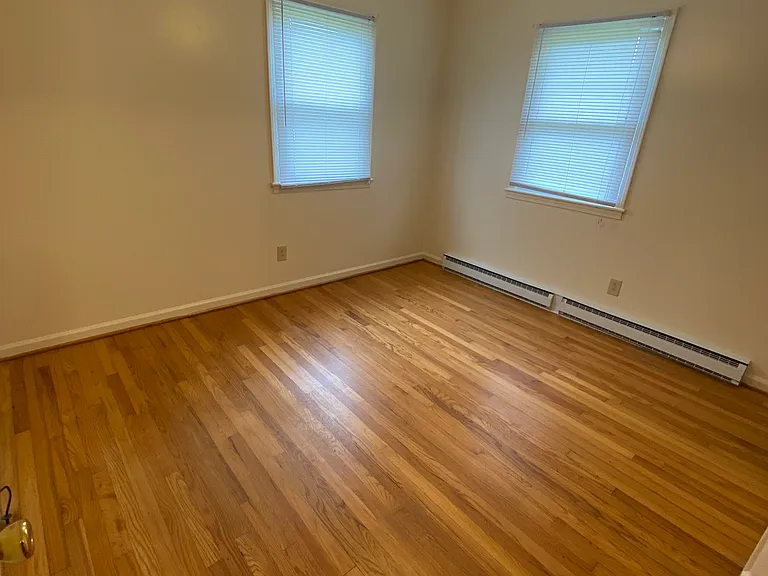 1213 Ridgemont Ave — Photo 6