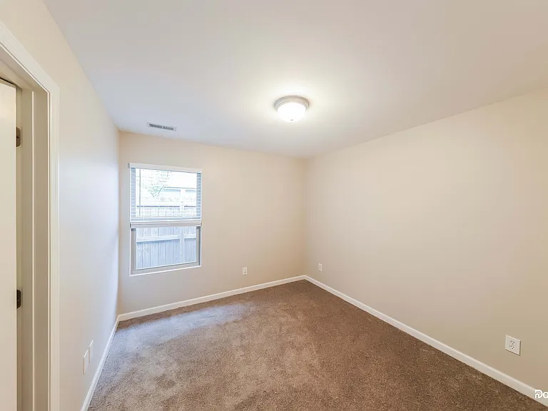 113 Winstead Cir — Photo 10
