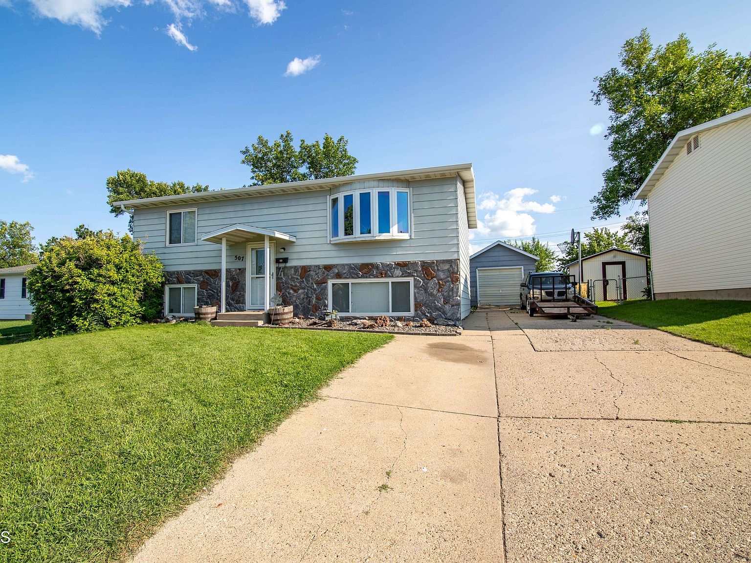 507 12th St NW, Mandan, ND 58554 MLS 4008567 Zillow