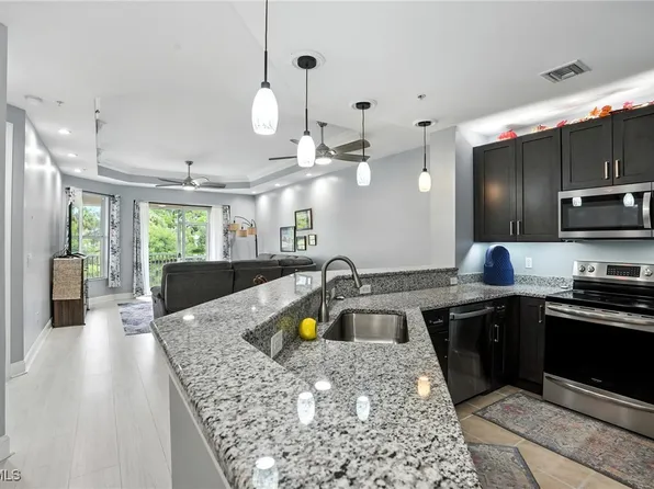 15256 Riverbend Blvd APT 105, North Fort Myers, FL 33917