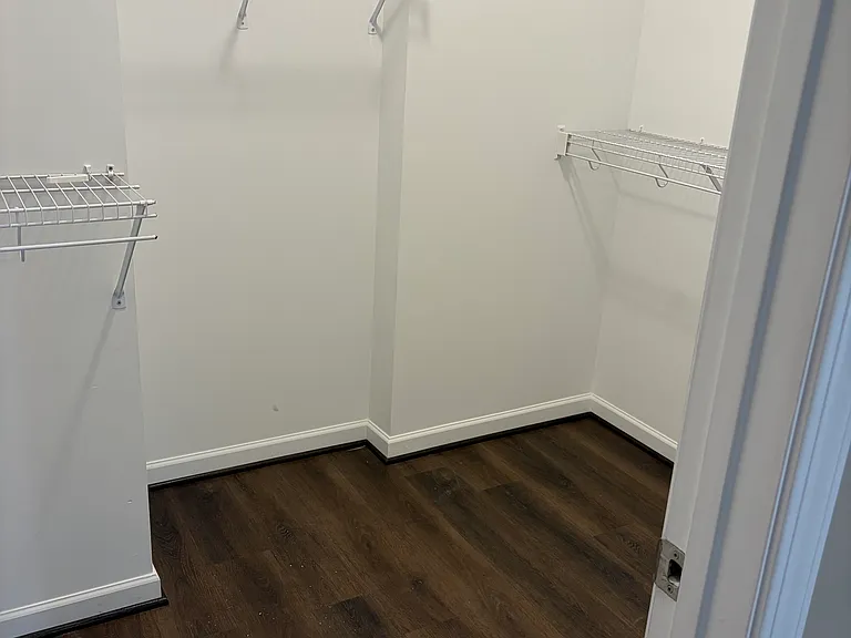 145 Highview Cv — Photo 9