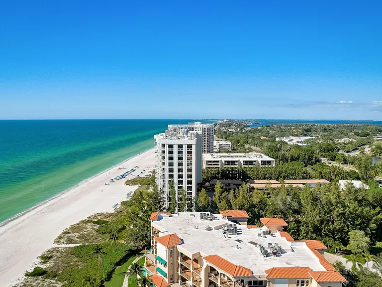 2425 Gulf Of Mexico Dr #14B — Photo 37