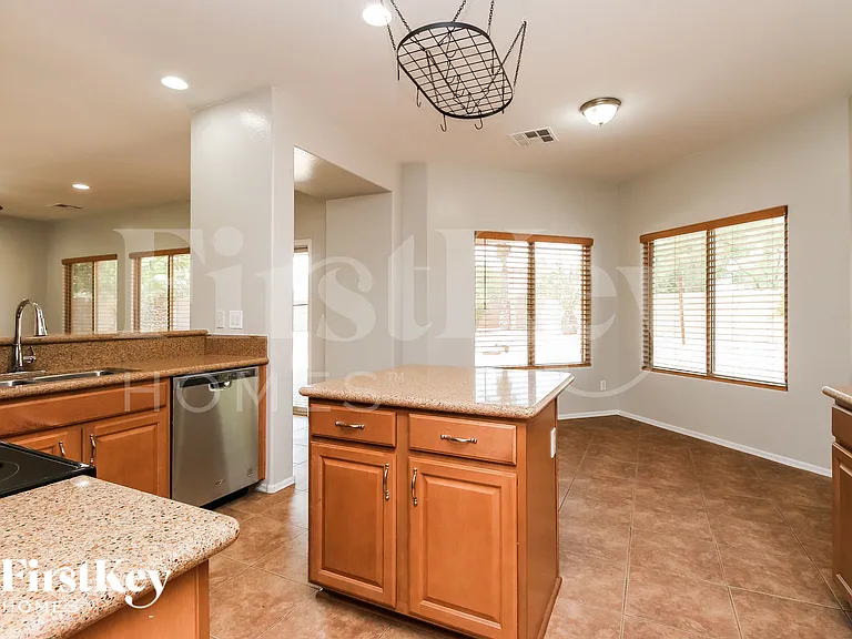 29010 N Cactus Cir — Photo 7