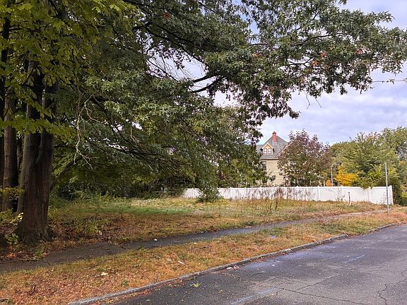 2nd image of 0 Buckingham St