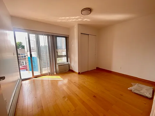 Rented by Compass | media 3