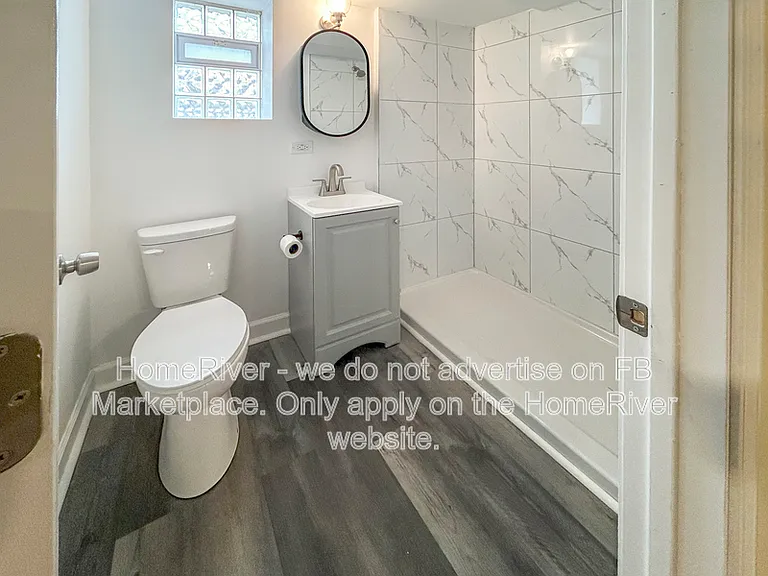 10046 S Perry Ave — Photo 20