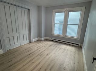 240 Madison Ave #1L, Bridgeport, CT 06604