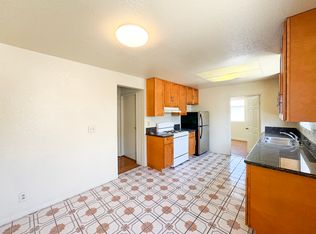 4633 1/2 Prospect Ave, Los Angeles, CA 90027