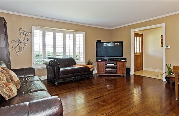 5th image of 10526 Yorkford Dr