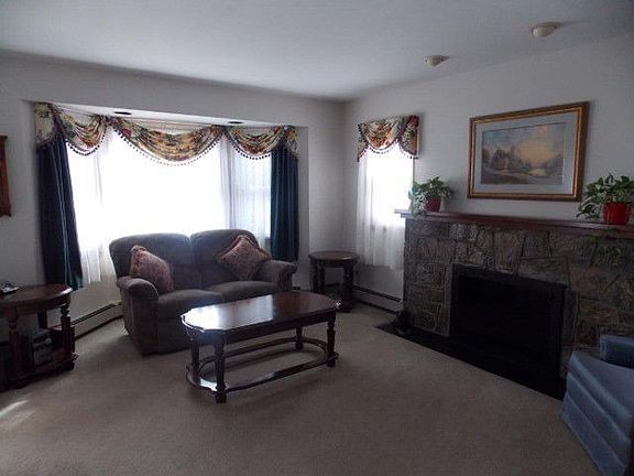 2nd image of 17 Midland Dr