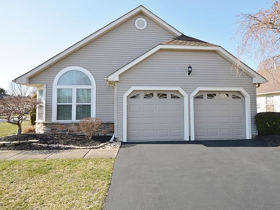 2nd image of 2674 Rockport Ln