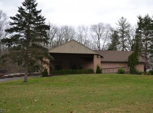 160 Ferry Rd, Flemington, NJ 08822