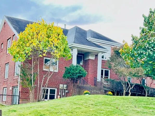 2010 Ballows Way, Silver Spring, MD 20906