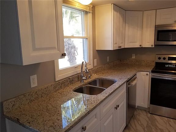 4th image of 3905 Lake Saint George Dr