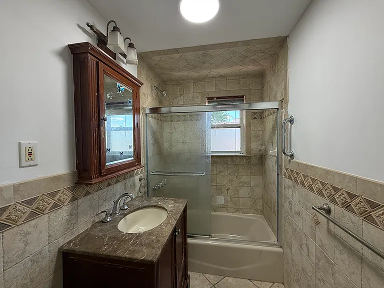 2815 Wellman Ave #2 — Photo 5