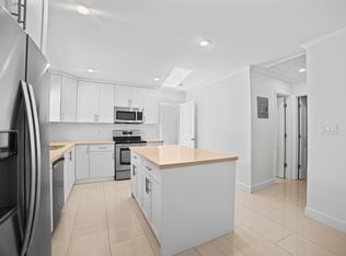 412 SE 15th St #HS, Fort Lauderdale, FL 33316