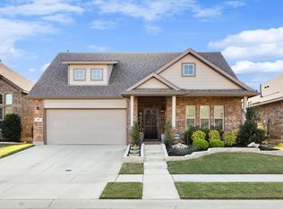 701 Gannet Trl, Northlake, TX 76226
