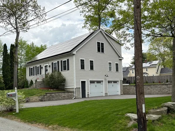 16 Hobbs St, Attleboro, MA 02703