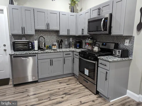 2543 W Gordon St, Philadelphia, PA 19132