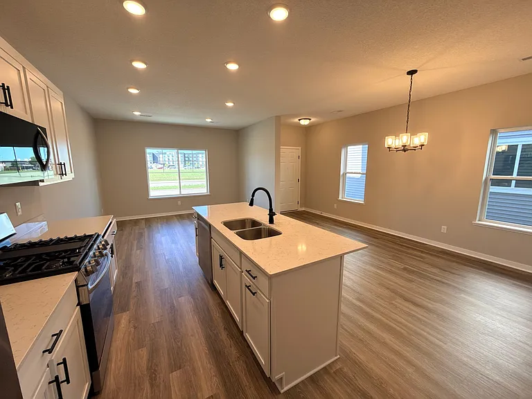 7879 Ramsey Pkwy NW — Photo 3