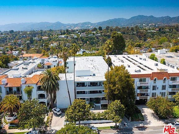 5th image of 537 San Vicente Blvd