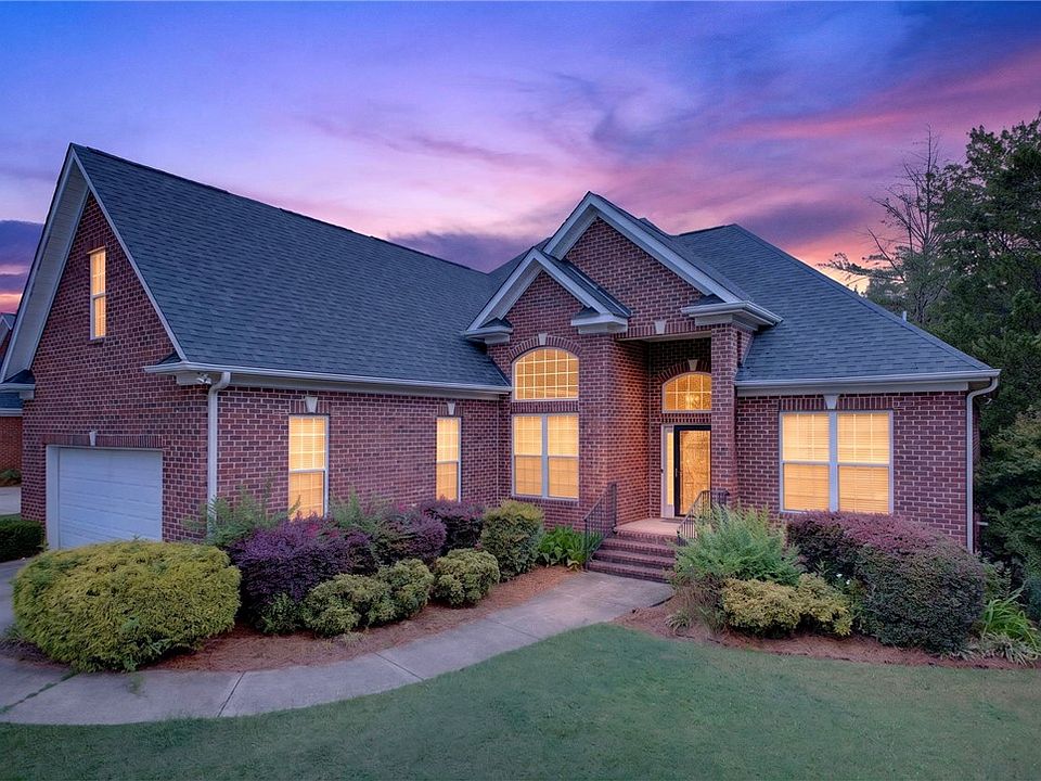 1st image of 2 Windmill Way