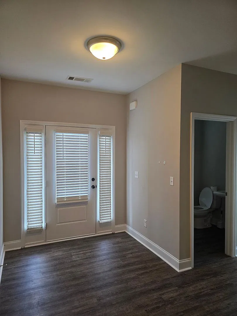 Rent ready! 4-Bed Home Near Fort Gordon & walk to Belair K-8 & Kroger marketplace! — Photo 4