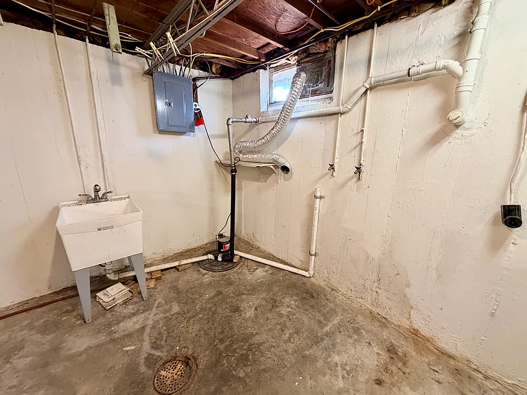 1031 S Parker Dr — Photo 15