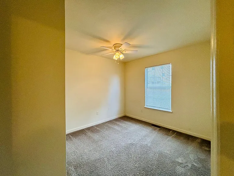 1417 Jennifer Dr — Photo 17