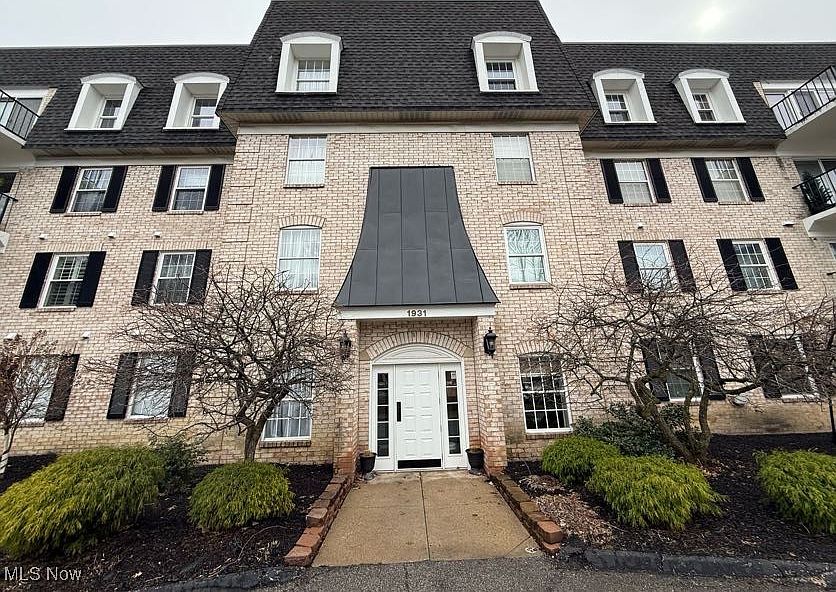 1st image of 1931 King James Pkwy APT 417A