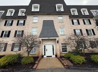 1931 King James Pkwy APT 417A, Westlake, OH 44145