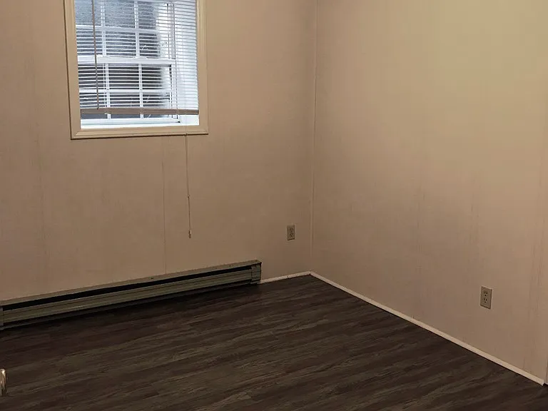 406 Old Central Rd #1 — Photo 3