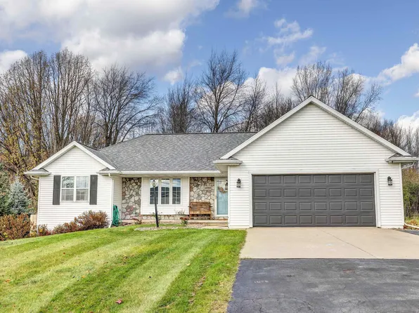 2246 Elvira Way, Green Bay, WI 54313