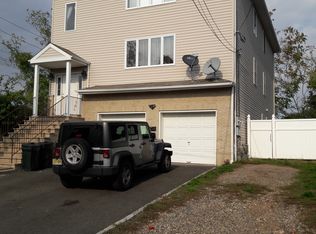 800 Hampden St #2, Linden, NJ 07036