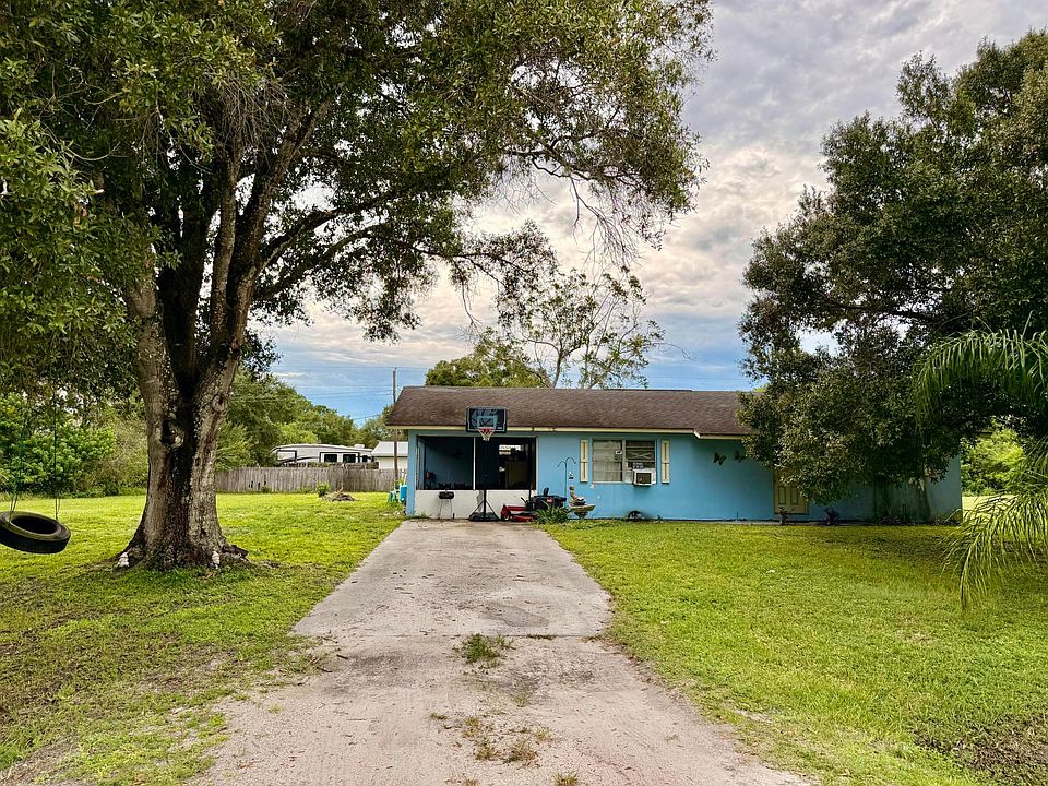 1st image of 3557 NW 34TH Avenue