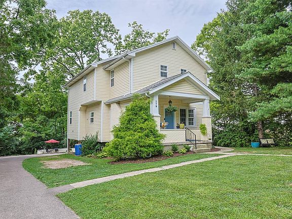 2nd image of 179 Bonham Rd