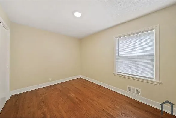 504 W 125th Pl — Photo 9