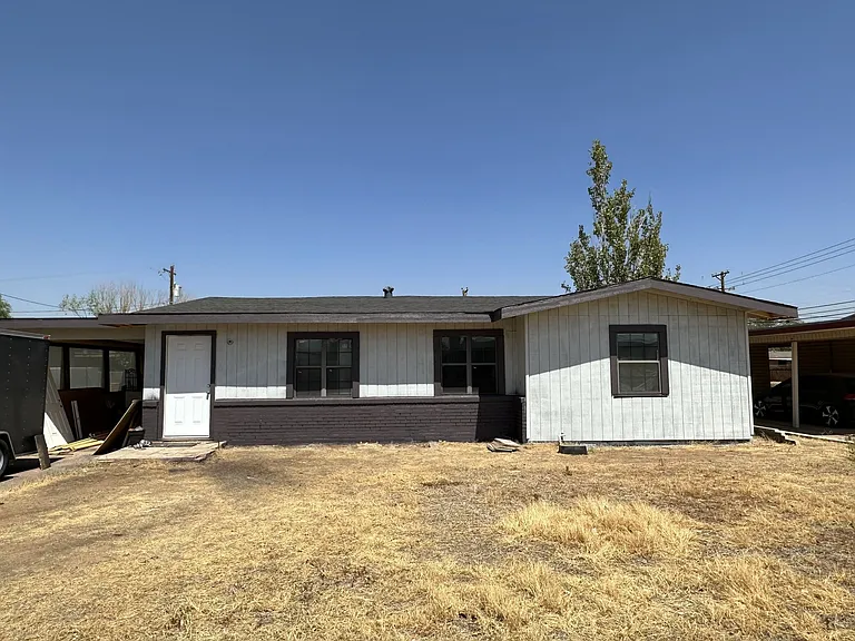 3202 Thomas Ave — Photo 5