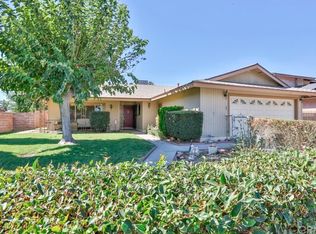 9636 Briarwood Ave, Fontana, CA 92335