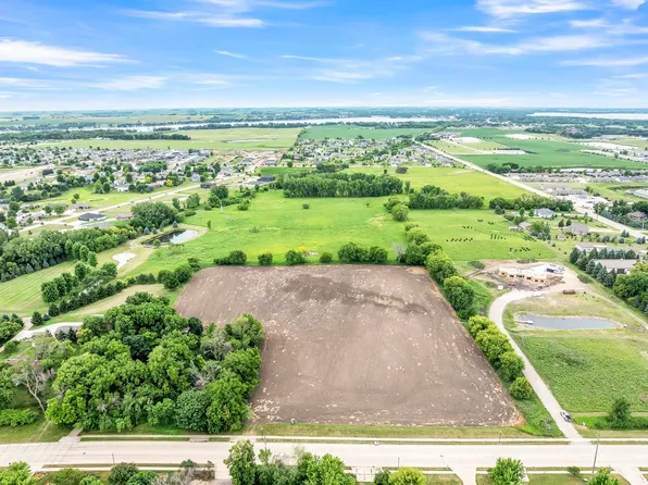 0 28th St, Spirit Lake, IA 51360