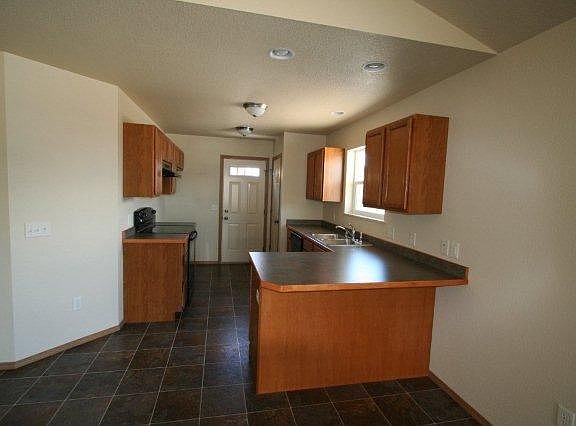 2nd image of 4218 Deveraux Pl