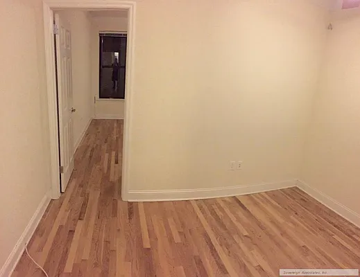 Rented by Sovereign Associates | media 49