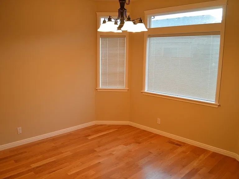 659 S Willow Spring Pl — Photo 5