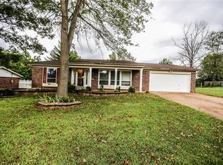 12 El Jer Dr, Cedar Hill, MO 63016