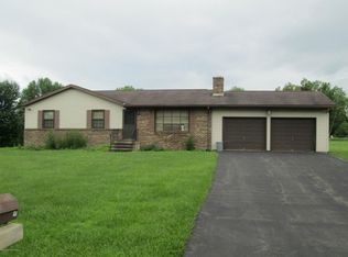 115 Heritage Ln, Stroudsburg, PA 18360