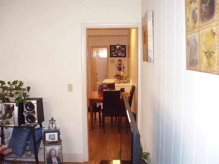 702 Lindley St #HOUSE — Photo 5