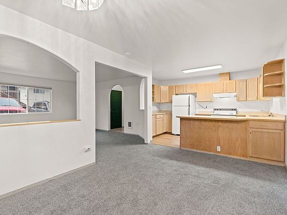 3rd image of 12903 E Sprague Ave #2