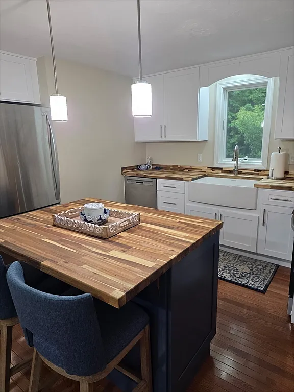 1 bed, 1.5 bath, 1500 sqft, $3,000 — Photo 3