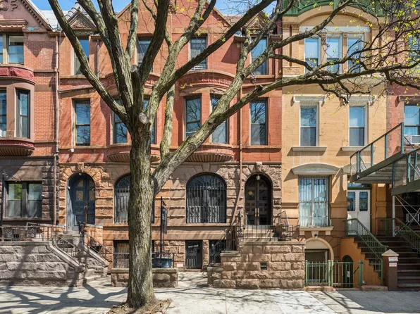 309 West 138th Street 1 image 2 of 23